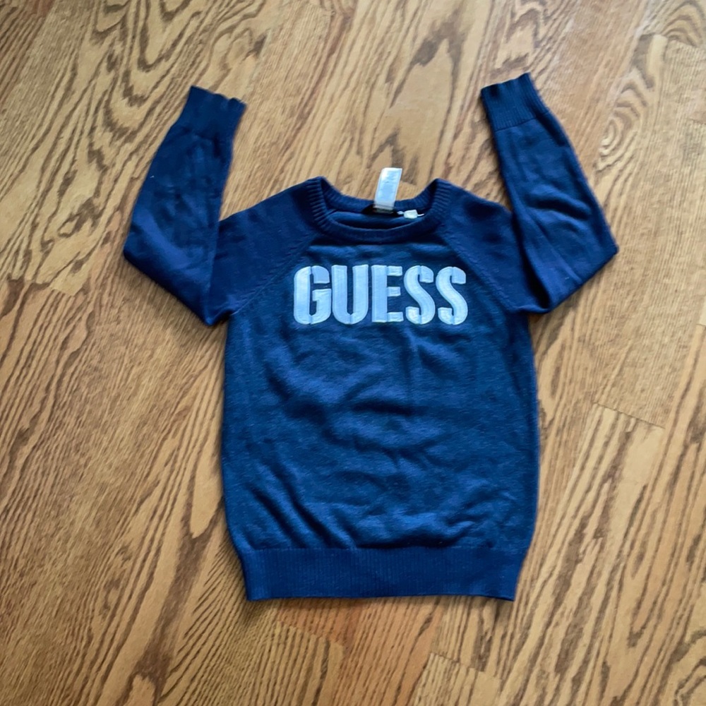 Long sleeve shirt guess size 5/6 good condition